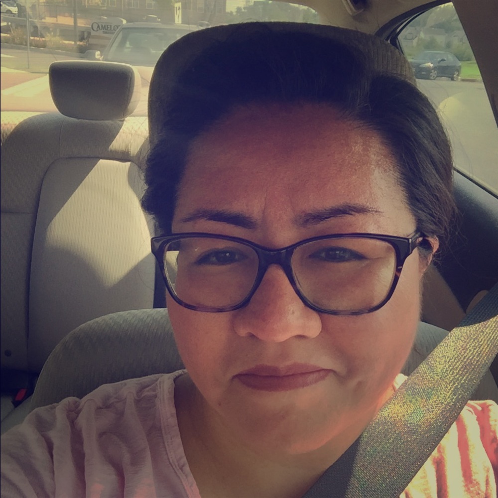 Meet your Posher, Pam